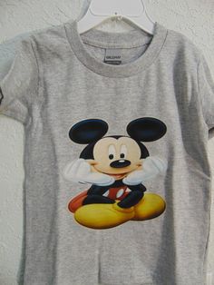 Size 2t diferente y casual Mickey Bleach Shirts, Blue Cotton Mickey Mouse T-shirt, Multicolor Cotton Mickey Mouse T-shirt, Mickey Mouse Cotton T-shirt With Crew Neck, Blue Mickey Mouse Cotton T-shirt, Playful Cotton Mickey Mouse T-shirt, Boys Top, Boys T Shirts, Boy's Clothing