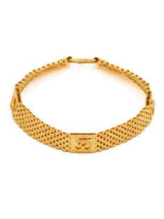 Made of 22ct gold, this Om mens bracelet weighs 31.86 grams. Wear this symbol of universal consciousness to stay connected with the universe and promote inner peace and tranquility. The perfect accessory for any spiritual journey. Purity: 22ct gold Length: 21 cm