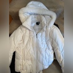 Brand New Coat. Beautiful Condition White Puffer Jacket With Detachable Hood For Cold Weather, White Hooded Outerwear For Snow, White Long Sleeve Outerwear For Snow, Fitted White Puffer Jacket For Winter, Fitted White Hooded Puffer Jacket, White Fitted Hooded Puffer Jacket, Fitted White Outerwear For Cold Weather, Coquette Jacket, 2024 Clothes