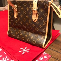 Louie Vuitton Used Good Condition, Brown Monogram Tote Louie Vuitton, Monogram Tote, Louis Vuitton Bags, Louis Vuitton Bag, Limited Time, Louis Vuitton, Monogram, Color