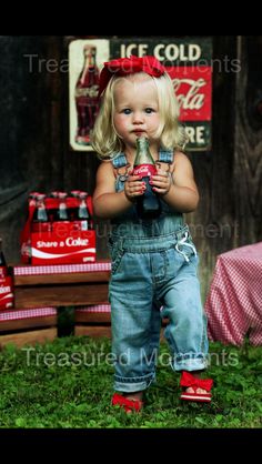 July 4th Photoshoot, Ginger Photoshoot, 4th Of July Mini Session, Mini Session Ideas, 4th Of July Pics, 4th Of July Photography, Toddler Pictures, 4th Of July Photos, Mini Photo Sessions