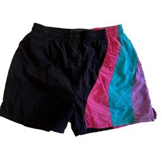 GG Features: * Style: Swim Trunks * Decade: 1980 - 90's * Swim * Summer * Color Block * Made in Thailand * Machine Wash Size: Mens S Measurements: Waist 32 in / 81 cm Length 15 in / 38 cm Inseam 3.5 in / 9 cm Condition: Pre-Owned Good Excellent Vintage condition. 90s Style Sports Shorts, Retro Athletic Shorts For Sports, Swim Summer, Clothing Pieces, Surf Board, Beach Swim, Summer Color, Mens Swim Trunks, Summer Colors