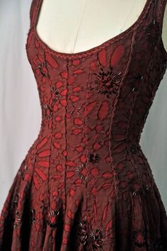 Alabama Chanin Alabama Chanin, Mode Inspo, Sewing Clothes, A Dress, Dream Dress, Pretty Dresses, Alabama, Pretty Outfits, Red Dress