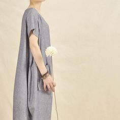 light blue oversize maxi dress natural linen cotton fabricThis dress is made of cotton linen fabric, soft and breathy, suitable for summer, so loose dresses to make you comfortable all the time.Measurement: Size M Length:111cm//43.7" Shoulder:35cm//13.8" Bust:110cm//43.3" Waist: 128cm//50.4" Sleeve Length: 21cm//8.3" Sleeve Cir: 54cm//21.3" Hem: 114cm//44.9" Size L Length:112cm//44.1" Shoulder:36cm//14.2" Bust:114cm//44.9" Waist: 132cm//52" Sleeve Length: 22cm//8.7" Sleeve Cir: 56cm//22" Hem: 11 Dresses To Make, Loose Dresses, Cotton Linen Fabric, Loose Dress, Natural Linen, Cotton Linen, Linen Fabric, Normcore, Cotton Fabric