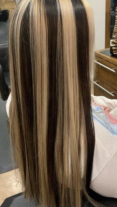 Black And Colored Highlights, Blonde W Black Highlights, 2000s Chunky Highlights Hair, Blonde Stripes In Dark Hair, Long Hair Chunky Highlights, Black Hair Brown And Blonde Highlights, Blond Hair With Brown Streaks, Yellow Chunky Highlights, Black And Blonde Striped Hair