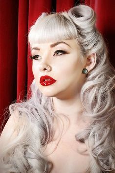 Learning how to do pin curls - a test of my patience. Cabelo Pin Up, Long Platinum Blonde, Rockabilly Wedding, Pin Up Hair, Platinum Blonde Hair, Retro Hairstyles, Halloween Make