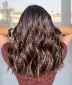 Dark Honey Brown Hair With Highlights, Bronze Brunette Balayage, Bronze Brunette Hair, Mid Length Brown Hair With Highlights, Brown Partial Balayage, Honey Brown Balayage Brunettes, Fall Hair Balayage, Natural Brown Balayage, Brown Balayage Ombre