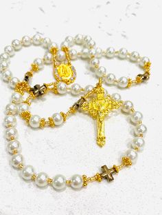 Custom Rosary Personalized Handmade Rosary for Wedding - Etsy Elegant Pearl Jewelry For Baptism, Elegant Pearl Rosary For First Communion, Elegant Pearl Jewelry For Confirmation, Elegant Pearl White Jewelry For Baptism, Gold Cross Rosary For Wedding, Gold Wedding Rosary With Cross Shape, Elegant White Rosary For First Communion, Personalized Gold Pearl Necklace For Wedding, Adjustable Elegant Rosary For Baptism