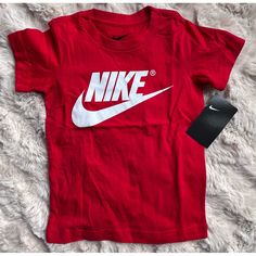 Size 4 New With Tags Tops Nike, Black Short Sleeve Shirt, Nike Shirt, Future Outfit, Nike Tee, Nike Red, Nike Tees, Athletic Shirts, Red Shirt