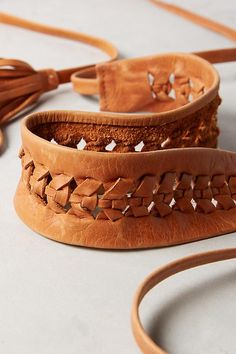 Tassel Making, Tan Leather Belt, Boho Belts, Boho Shops, Wrap Belt, Belt Design, Boho Leather, Woven Belt, Classic Chic