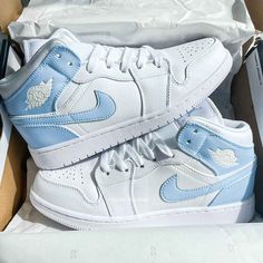 ✨Authentic, brand new in box. ✨100% hand painted to perfection❤️ ✨Waterproof and scratchproof ✨Please make sure that you choose your correct size using Nike’s size guide and you are okay with the shipping time! ✨All sizes available! The size may be converted to youth/men’s depending on what’s in stock. Jordan 1 Custom, Shoe Artwork, Custom Air Jordan 1, Custom Jordans, Custom Nikes, Air Jordan 1 Mid, Custom Sneakers, Jordan 1 Mid, Custom Baby