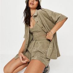 Plus Towelling Ss Oversized Shiri Green Us Size 20 X17 Oversized Khaki Shirt For Summer, Oversized Khaki Summer Shirt, Trendy Khaki Summer Shirt, Oversized Summer Tops For Leisure, Oversized Khaki Tops For Summer, Casual Tops With Pockets For Leisure, Green Casual Shirt For Loungewear, Casual Green Shirt For Loungewear, Casual Oversized Shirt For Day Out