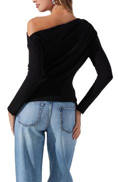 Move from day to date night in this soft knit top designed in a shoulder-baring silhouette and punctuated with an asymmetric tie hem. 26" length (size Medium) One-shoulder neck Long sleeves 63% polyester, 22% rayon, 15% elastane Hand wash, line dry Imported Off-shoulder Tops For Winter Night Out, Winter Off-shoulder Tops For Night Out, Casual One-shoulder Winter Top, Knit Top For Night Out In Spring, Fitted Knit Off-shoulder Top, Black Off-shoulder Knit Top For Fall, Spring Knit Top For Night Out, One-shoulder Fitted Top For Fall, Stretch One-shoulder Top For Fall