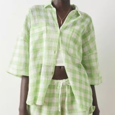 Brand New With Tags Urban Outfitters Oversized Green Gingham B Button Down Shirt. Features High Low Hem, Two From Chest Patch Pockets, Cuffed Hem In Sleeves. Great For Everyday Or A Beach Coverup. 100% Cotton Oversized Plaid Blouse For Spring, Summer Plaid Button-up Blouse, Summer Gingham Button-up Tops, Spring Trendy Gingham Shirt, Spring Gingham Button-up Tops, Oversized Plaid Shirt For Summer, Chic Plaid Cotton Shirt, Spring Gingham Tops For Loungewear, Summer Plaid Shirt For A Day Out