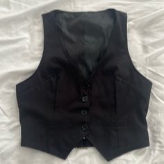 Lined Vest With Decorative Pockets And Adjustable Buckle In The Back. Tried On. Never Worn Out. Casual Fitted Blazer With Vest, Waist Coat, Collar Vest, Xmas List, Vest Coat, Black Vest, The Back, Harry Potter, Jackets & Coats