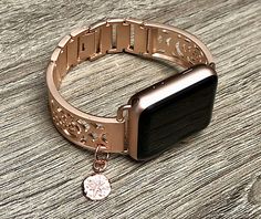 Rose Gold Metal Apple Watch Band With Bracelet Strap, Adjustable Rose Gold Metal Watch Bands, Adjustable Rose Gold Bracelet Strap Apple Watch Band, Rose Gold Stainless Steel Watch Bands For Gift, Rose Gold Stainless Steel Watch Band As Gift, Rose Gold Apple Watch, Apple Watch Bracelets, Metal Bracelet, 38mm Apple Watch Band