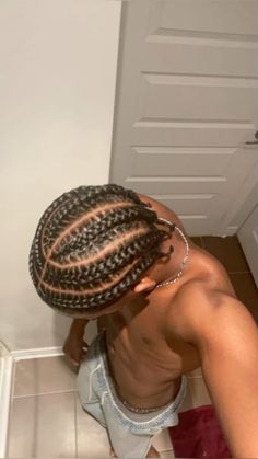 Cornrow For Men Black, Corn Row Braids Styles Men, Clavish Braids Boys, Dominican Braids For Men, Zip Braid Hairstyles, Corn Row Men, Male Stitch Braids Hairstyles, Spiral Cornrow Braids, Black Boy Cornrows