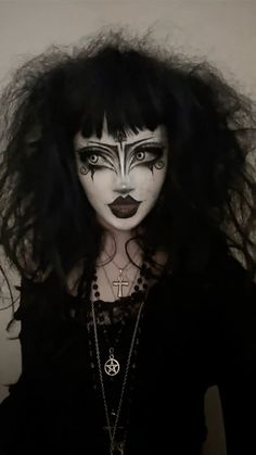 Dark Makeup Looks, Trad Goth, Makeup Face Charts, Face Art Makeup, Swag Makeup, Lots Of Makeup