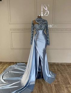 Pleated Prom Dress, Side Split Prom Dress, Prom Dress With Split, High Neck Prom Dress, African Styles, Dress With Split, Mode Turban, Prom Dress Inspiration