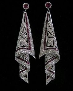 Diamond Dangling Earrings, Bijoux Art Deco, Art Deco Jewelry Vintage, Gem Ruby, Bijoux Art Nouveau, Ruby Earrings, Art Deco Earrings, Deco Jewelry, I Love Jewelry