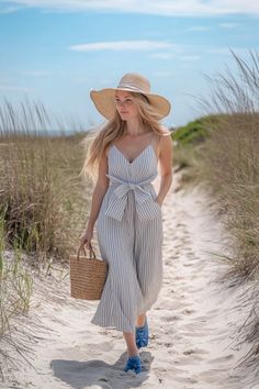 Growing up in Massachusetts, one of my favorite memories is how every summer my family would pack up the car and head to Nantucket for vacation. It was kind of a big deal—those classic beach days, riding our bikes around town, and soaking up the coastal charm. Maybe that’s where I got my love for […] Outfits For Nantucket, Nantucket Outfit, Nantucket Style Clothing, Coastal Outfits, Nantucket Vacation, Coastal Chic Style, European Outfits, Nantucket Style, Tropical Outfit