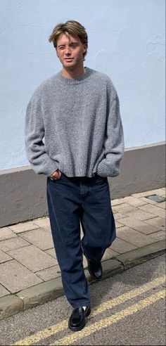 Mens Fall Fashion Sweater, Lanky Men Fashion, Outfit Stockholm, Victorian Child, French Men, Sweater Outfits Men, Guys Fits, Guy Fits, Male Style