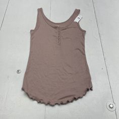 Gap Pink Modal Mini Rib Henley Tank Women’s Xs New Condition Is New With Tags See Pics Ls221/23 T28 Lh24 Gap Fitted Casual Tank Top, Casual Fitted Gap Tank Top, Gap Casual Fitted Tank Top, Trendy Fitted Tank Top By Gap, Trendy Fitted Tank Top From Gap, Trendy Fitted Gap Tank Top, Sleeveless Gap Tops For Daywear, Crochet Halter Tops, Levi Jeans 501