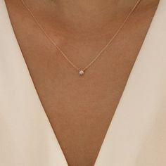 Minimalist Diamond Necklace Dainty Necklace Simple & Dainty Jewelry, Dainty Necklace Everyday, Simplistic Gold Necklace, Dainty Gold Diamond Necklace, Dainty Everyday Necklace, Small Dainty Necklace, Single Diamond Necklaces, One Diamond Necklace, Gold Everyday Necklace