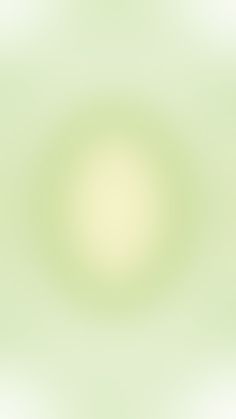 an image of a green background that is very blurry