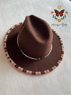 Indigenous Brown Beaded Fedora Set - Etsy Beaded Felt Hat, Hat Loom, Beaded Hats, Beaded Hat Bands, Native Beading, Native Beading Patterns, Hat Bands, Beaded Hat, Native Beadwork