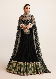 Beautiful Maxi Dress Hussain Rehar, Orang India, Maxi Frocks, Gotta Patti, Gaun Fashion, Pakistani Fancy Dresses, Party Kleidung, Pakistani Wedding Dresses, Designer Party Wear Dresses