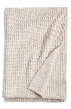 the rib knit blanket in beige