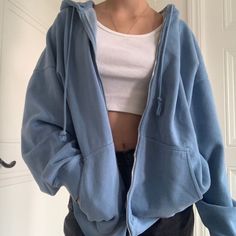 Lounge Fashion, Adrette Outfits, Mode Ulzzang, Converse Outfits, Sweatpants Outfit, Tumblr Outfits, Cute Comfy Outfits, Winter Trends, Indie Outfits