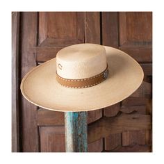 Charlie 1 Horse High Desert Palm Leaf Hat City Cowgirl, Leaf Hat, Cowgirl Clothes, Equestrian Helmets, Equestrian Helmet, Hat Bands, Horse Accessories, Equestrian Boots, Head Gear