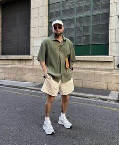 Man Summer Outfit 2023, Men’s Trendy Summer Outfits, Men’s Fashion 2023 Casual, Men’s Fashion Summer Casual, Men’s Street Style Summer, Summer Vibes Outfits Men, Trendy Outfits Mens Street Styles, 2023 Mens Summer Fashion, Mens Earth Tone Outfits Summer