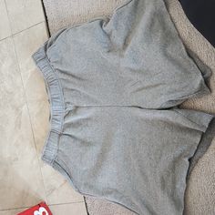 Nwot Very Soft Sweat Pants Material Side Pockets Size L Relaxed Fit Short Athleisure Pants, Short Loungewear Pants With Pockets, Athleisure Cotton Pants Short Length, Casual Pants With Built-in Shorts For Loungewear, Short Length Cotton Athleisure Pants, Comfortable Bottoms With Pockets And Short Legs, Gray High-waisted Bottoms With Built-in Shorts, Comfortable Short Leg Bottoms With Pockets, Comfortable Short-leg Bottoms With Pockets