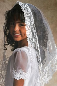 First Communion Hairstyle 10 Flower Girl Veil, Communion Headpiece, Lace Edge Veil, Veil Mantilla