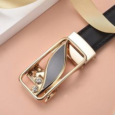 Leather Belt With Automatic Buckle For Women Trendy Belts, Black Crown, Belt For Women, Korean Casual, Western Leather, Unique Bags, Jewelry Tray, Office Accessories, Black Heart