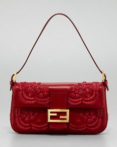 Red Baguette Bag, Red Designer Bag, Mode Hippie, Fendi Handbag, Embroidered Leather, Baguette Bag