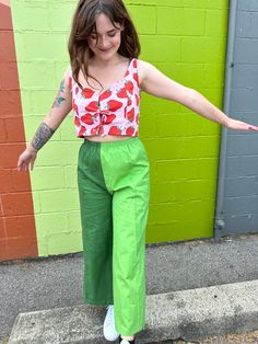 Green goes with everything, right!? These pants will be so fun to style, and you'll get compliments all day long- people will be ~green~ with envy for them. The Elle pants are SUPER duper comfy, flattering, and the best! You can't go wrong! The Elle pants have an elastic waist band that shrinks and grows with you throu Serotonin Dressing, Maximalist Fashion, Lady Clothes, Craft Things, Green With Envy, Hard Part, Super Duper, Pair Of Pants, Rye