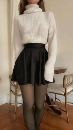 Chique Outfits, Really Cute Outfits, Casual Style Outfits, Teen Fashion Outfits, Winter Fashion Outfits, Black Skirt, Outfits Casuales, Simple Outfits, Classy Outfits