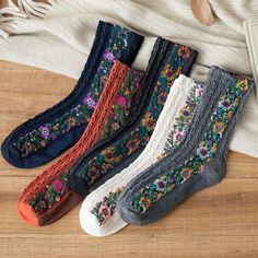 Item Code: 6662051332257 Socks 62%Cotton Floral Jacquard Multicolor Cotton Socks For Fall, Casual Multicolor Fall Socks, Mode Harajuku, Boots Socks, Ladies Socks, Embroidered Socks, Floral Socks, Trendy Socks, Cozy Socks