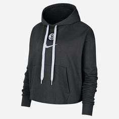 Don't let a little chill stand between you and your team. This Nike Courtside hoodie shows your love for the Brooklyn Nets with proud graphics on supersoft fleece that brings the warmth in cooler temps. Nike Nba, Cropped Pullover, Brooklyn Nets, Nike Store, Nike Black, Active Wear For Women, Black Nikes, Black Hoodie, Sweatshirts Women