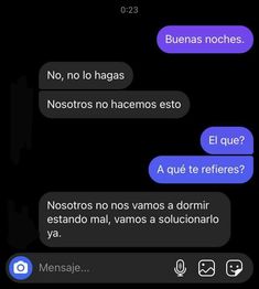 two texts that are in spanish and english on the same cell phone, one has an email