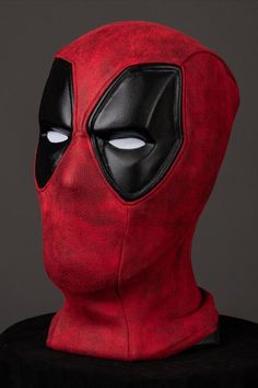 *Helmet is suitable for a head circumference of 62 cm (24 inches). Wade Wilson Deadpool, Deadpool Cosplay, Marvel Costumes, Deadpool 3, Wade Wilson, Costume Collection, Head Circumference, Blue Print, Deadpool