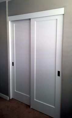 Modern Closet Doors, Folding Closet Doors, Sliding Door Wardrobe Designs, Bedroom Closet Doors, Closet Door Makeover, Bifold Door, Hallway Closet, Double Closet, Ikea Closet