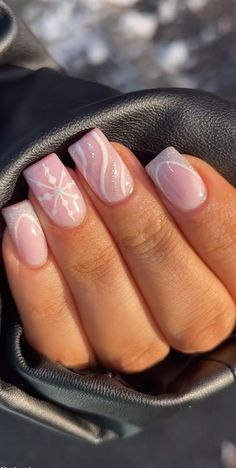 Short Nails Ideas Holiday, Basic Christmas Nails Simple Square, Simple Christmas Nail Designs Pink, Pink And White Xmas Nails, Cristmass Nails 2024 Short, Simple Xmas Nails Square, Christmas Nails Baby Pink, Pink Winter Nails Square, Pink Nail Designs Christmas