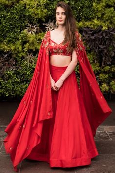 Cape Lehenga, Plain Red, Lehenga Online, Embroidered Crop Tops, Fuschia Pink, Lehenga Collection, Designer Lehenga, Lehenga Designs, Cape Dress