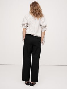 Reach for these pants when your schedule calls for all-day comfort—we kept the silhouette casual, adding a concealed elastic waistband at back for a custom fit.  Here, we cut this pant in a luxuriously soft, buttery feeling blend of TENCEL™ lyocell and organic cotton.  Relaxed Tapered fit: High rise (11") with a relaxed fit through the thigh and tapered leg.  Ankle length.  Sustainability: Made with certified organic cotton and TENCEL™ lyocell, a sustainably sourced fiber from responsibly-harves Twill Pants, Pair Of Pants, Home Free, Custom Fit, Ankle Length, Black Pants, Banana Republic, Sustainability, Old Navy