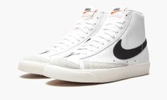 Blazer Mid 77 Vintage CZ1055 100 White Black Shoes, Blazer Mid 77 Vintage, Nike Casual, Black Nike Shoes, Womens Blazer, Nike Blazer Mid 77, Nike Blazer Mid, Nike Blazers Mid, Casual Sneakers Women